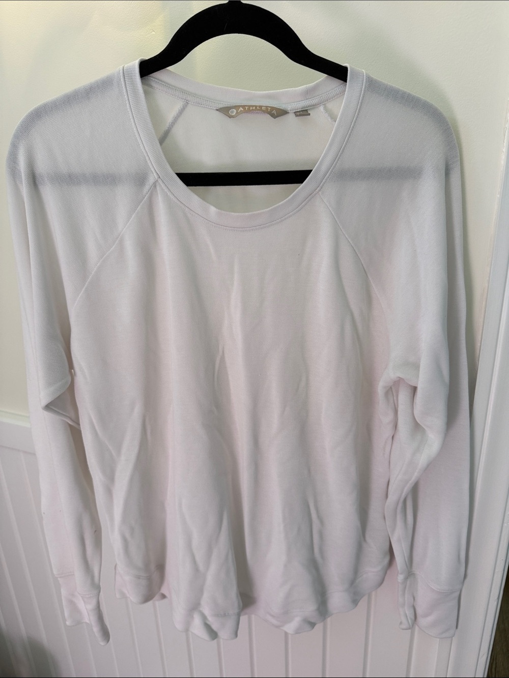 Athleta White Long Sleeve Modal Performance Top Large Lightweight Activewear